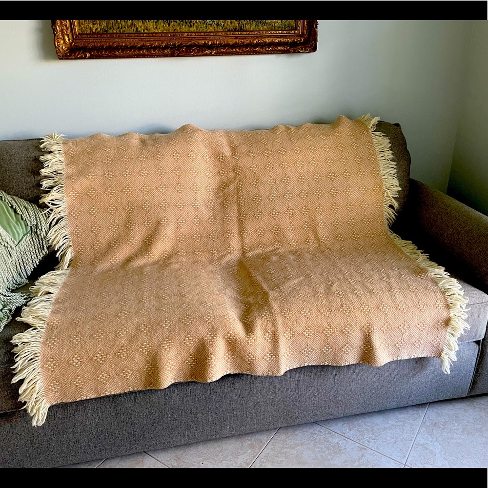Pendleton Peaches & cream virgin wool throw blanket